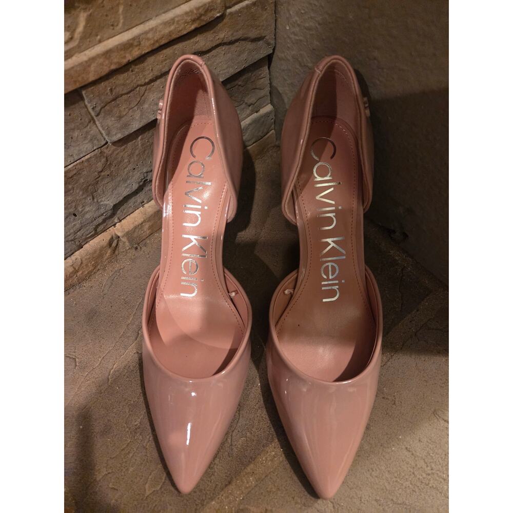 Calvin Klein Rose Colored Pumps Size 7